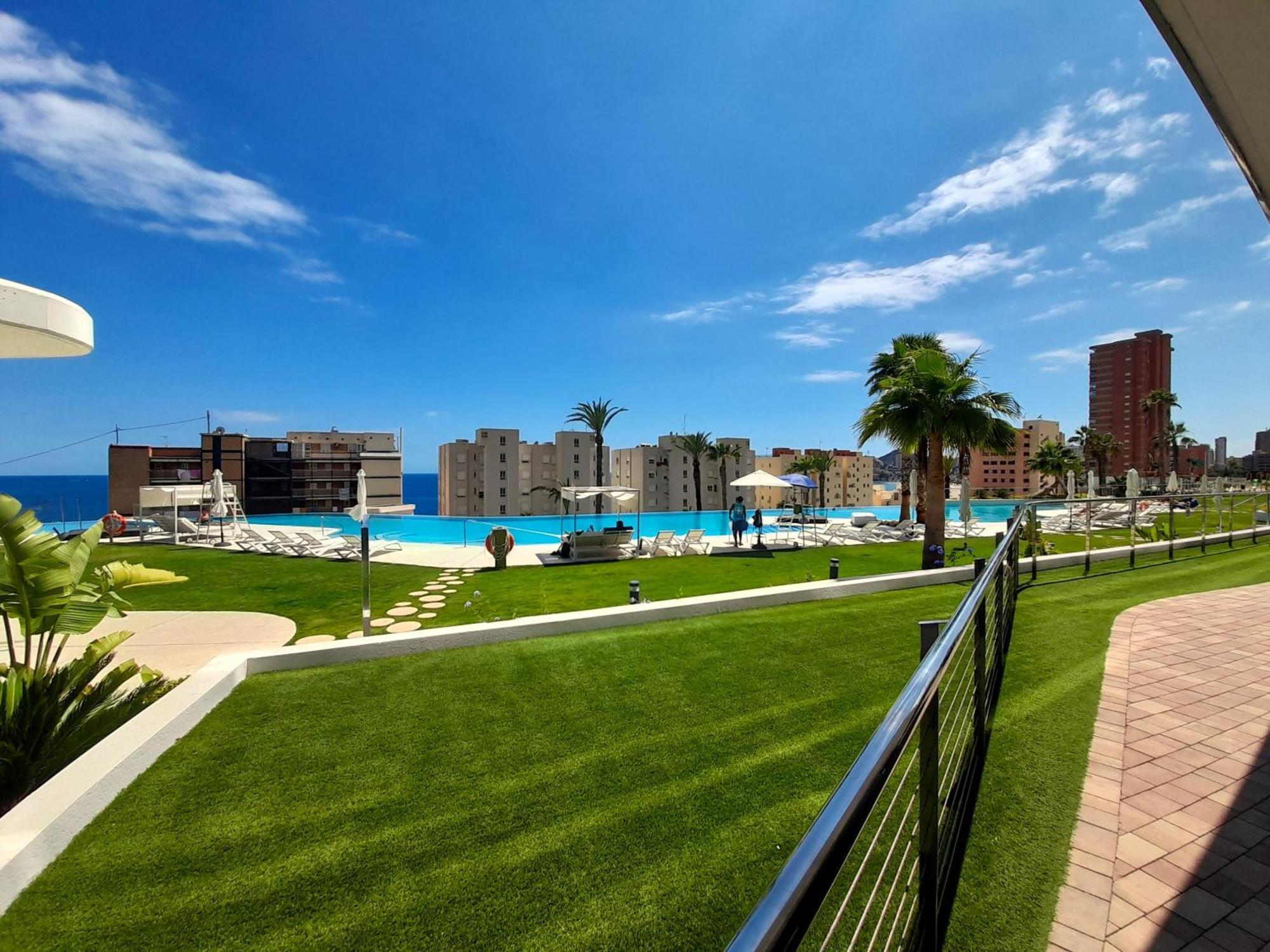 Sunset Cliffs Sea View Apartments 14 Floor Μπένιντορμ Εξωτερικό φωτογραφία